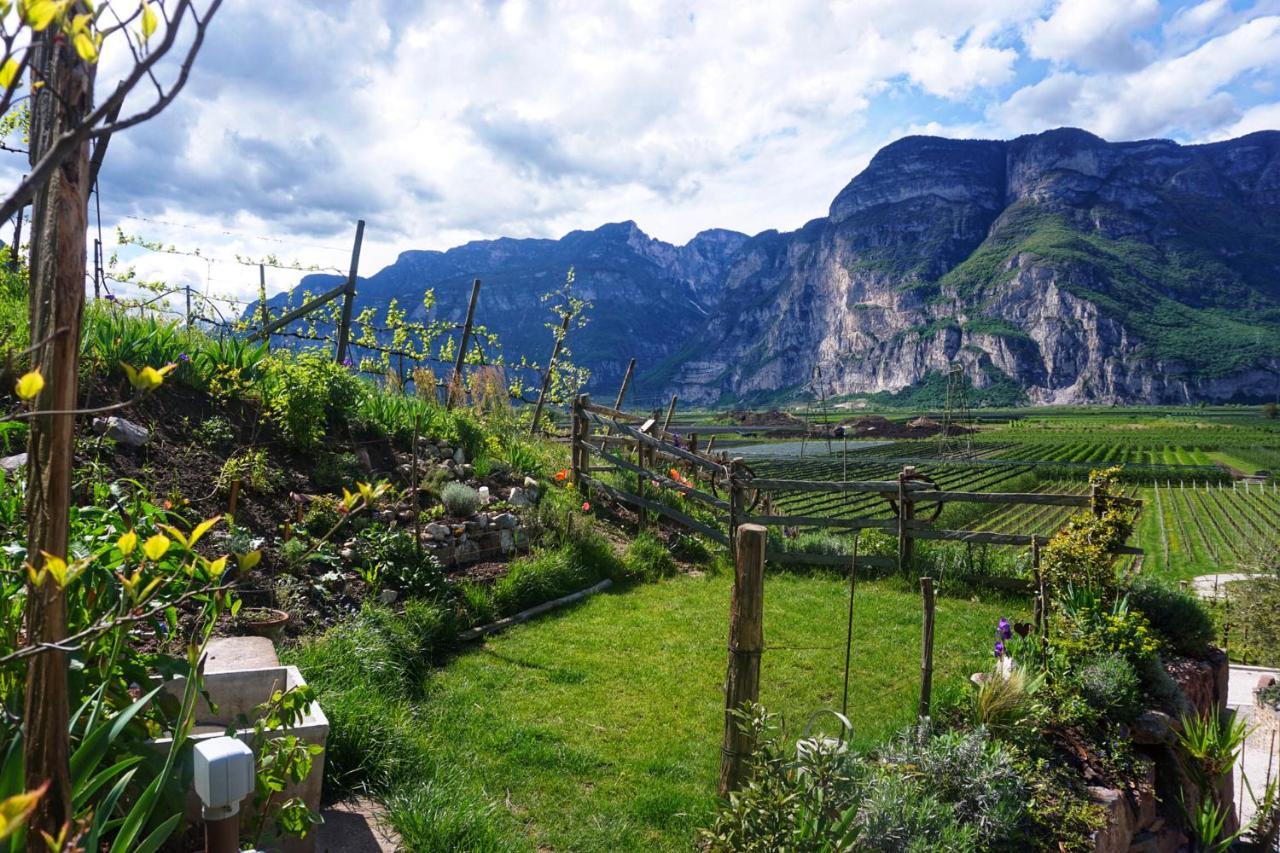 Agritur Zuveith Apartment Салорно Екстериор снимка